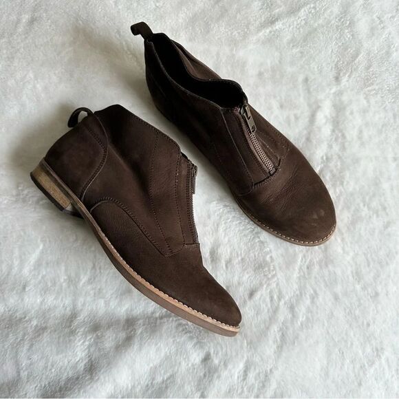 Diba Women’s Brown Ankle Booties Size 10 - Picture 1 of 16